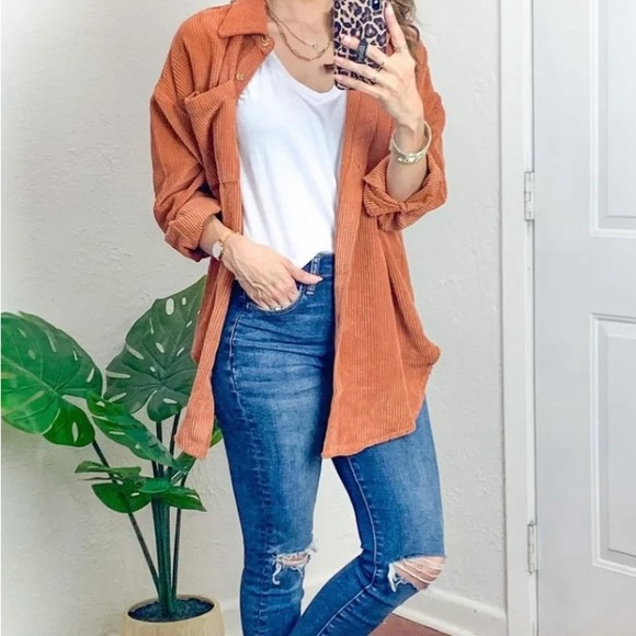 Aura Ribbed Shacket - Picture 2 of 2